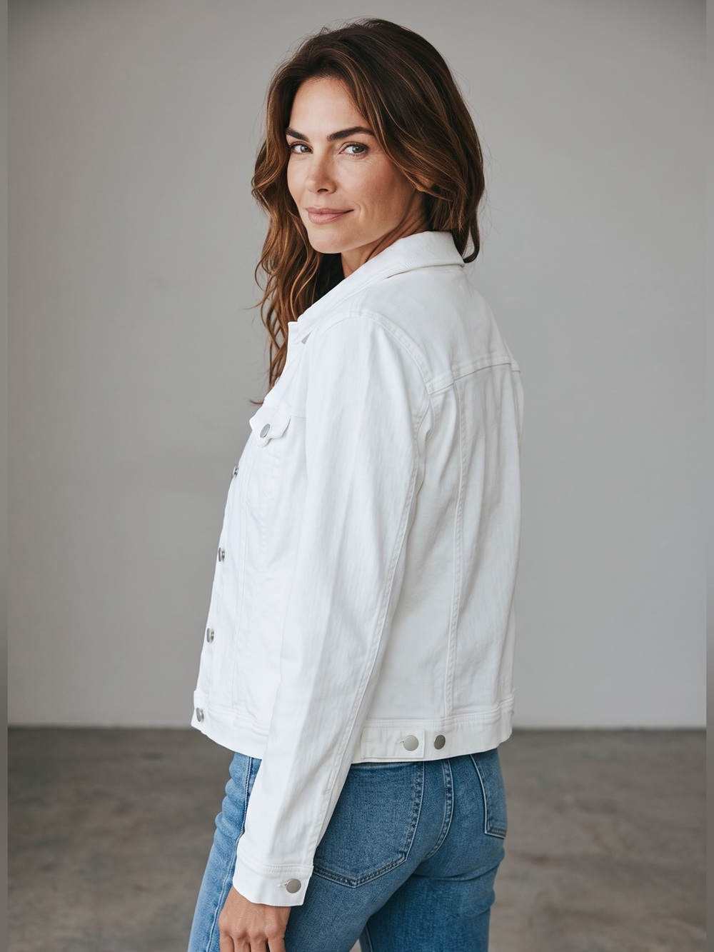 Liverpool Los Angeles - NWT - White Denim Jean Jacket - Picture 3 of 4